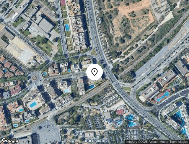 Piso en Avenida Pineda la , 1